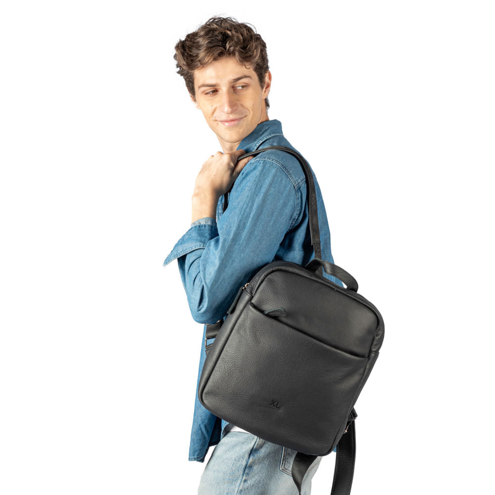 DANA MOCHILA DE CUERO