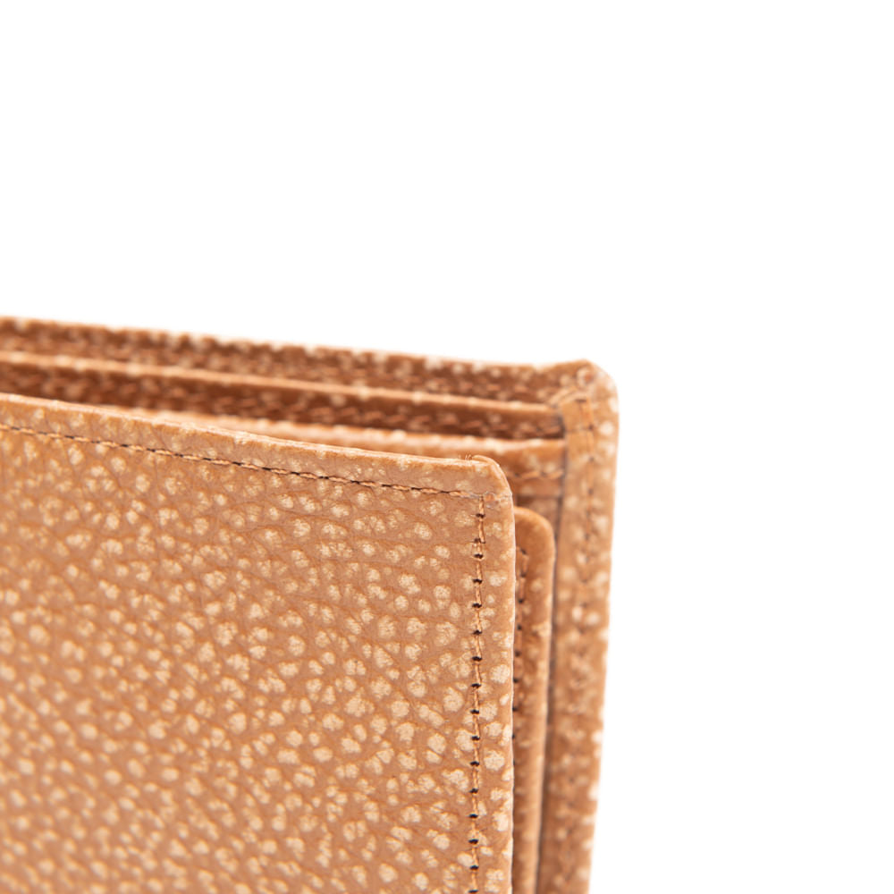 MAN CON VOLANTE CON CIERRE DE CUERO