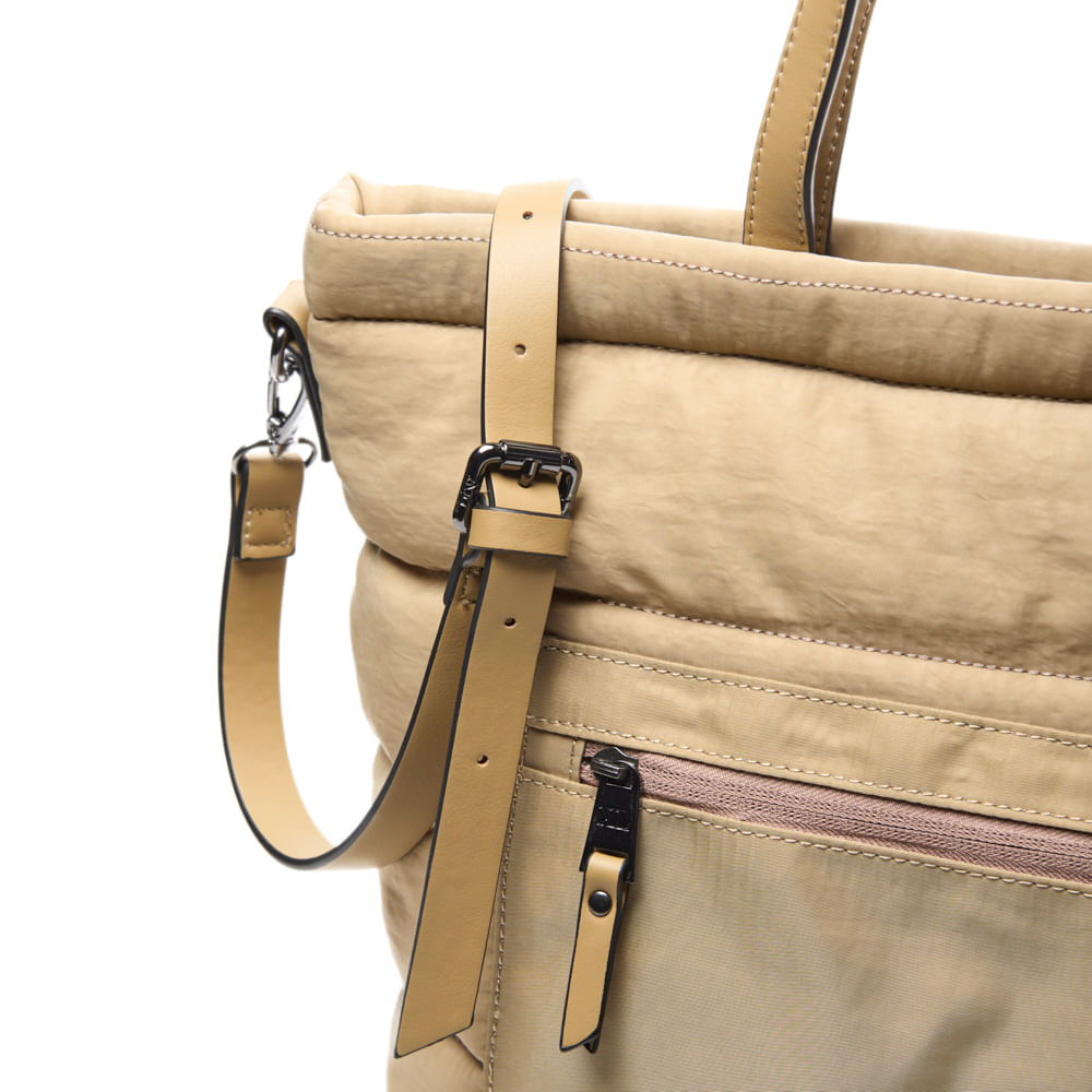 EUGENE TOTE