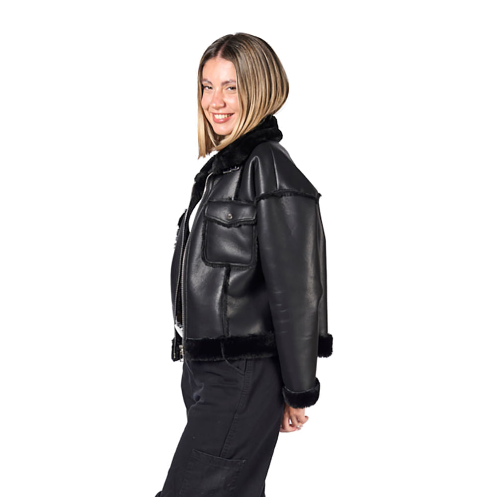 BUTAN CAMPERA