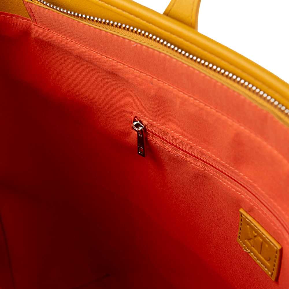MIMI TOTE