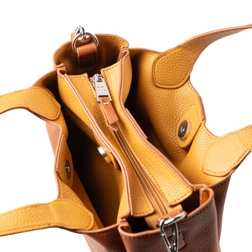 REMY CARTERA