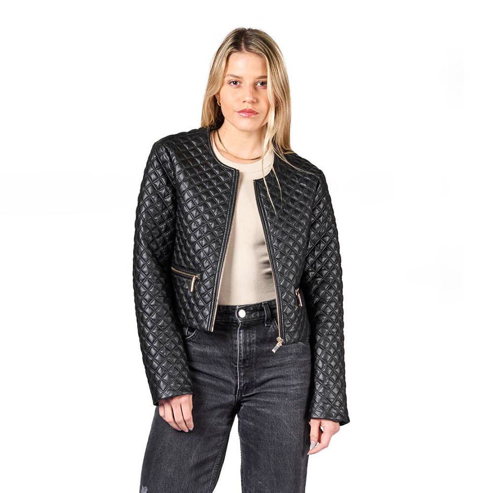 CAROL CAMPERA