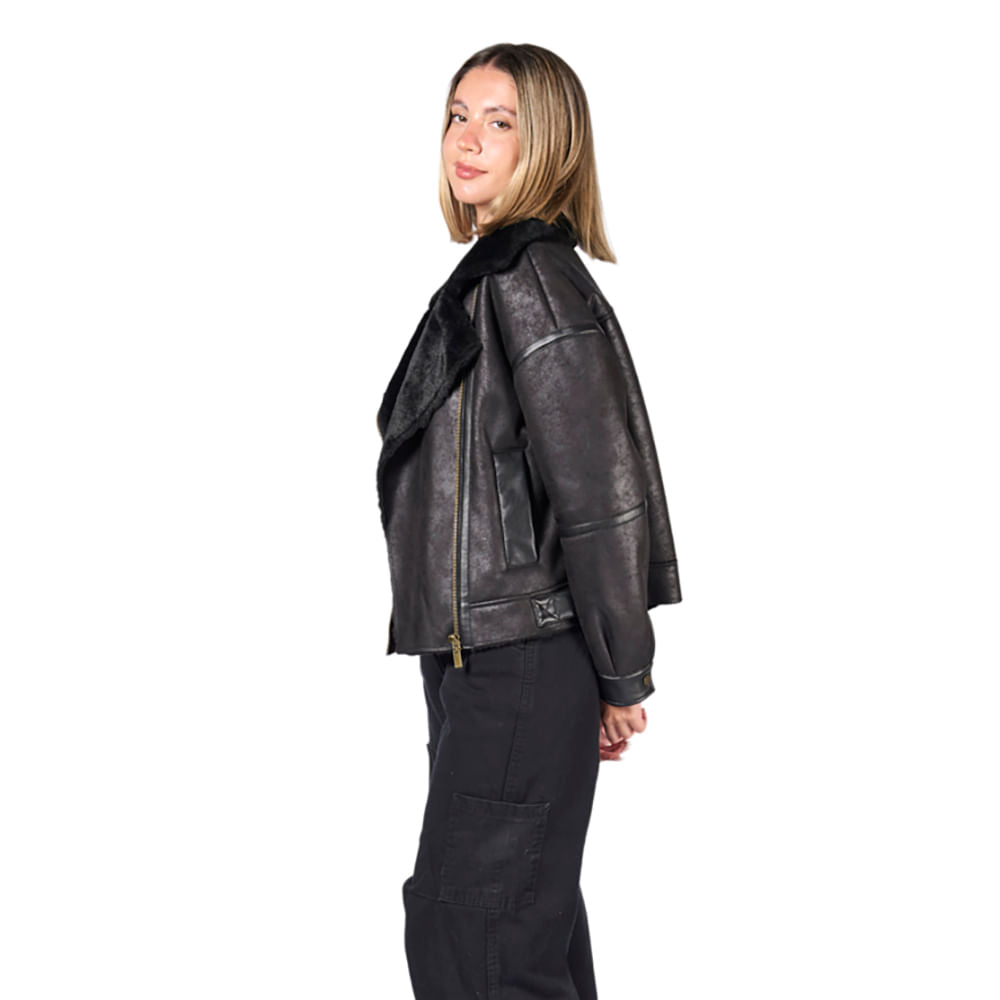 TOKIO CAMPERA